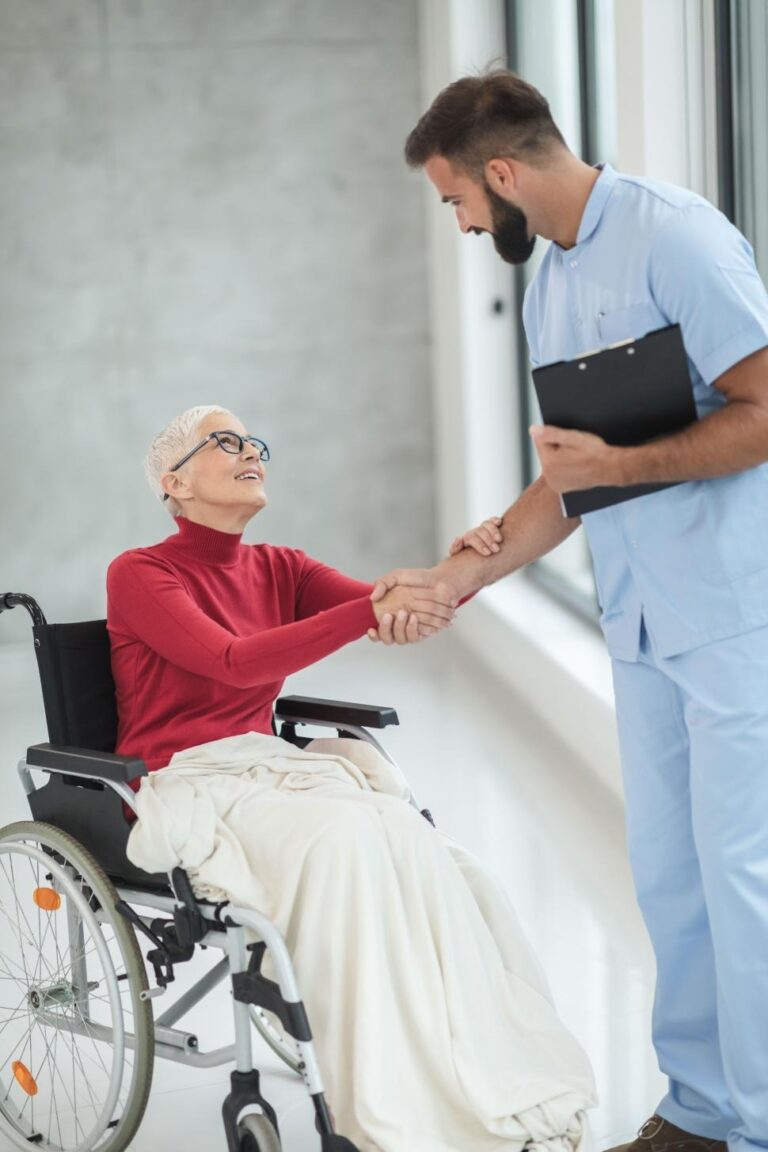 5 Ways Personalized Care Can Transform Senior Living